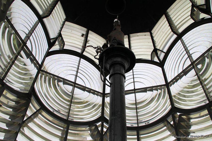 15 Lighthouse Lenses