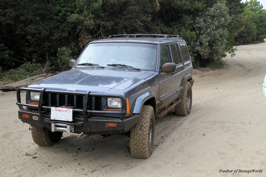 12 - Dirty Jeep (4060)