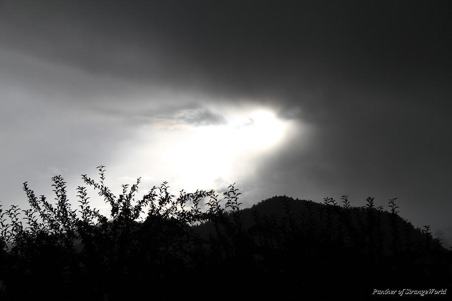 27 - Stormy Skies (6056)