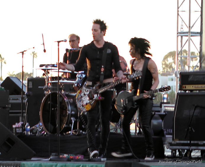 JoanJett-DelMar2011-02