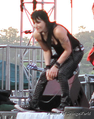 JoanJett-DelMar2011-12
