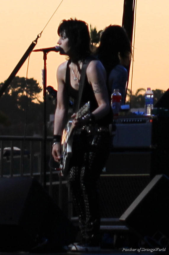 JoanJett-DelMar2011-28