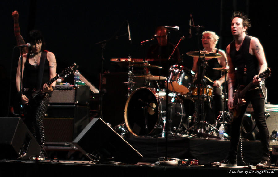JoanJett-DelMar2011-42