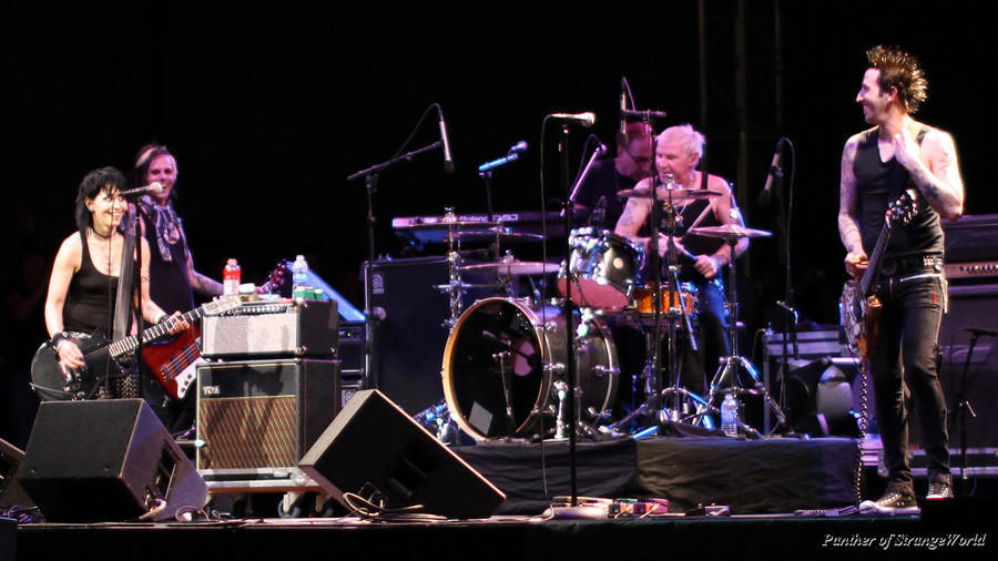 JoanJett-DelMar2011-46